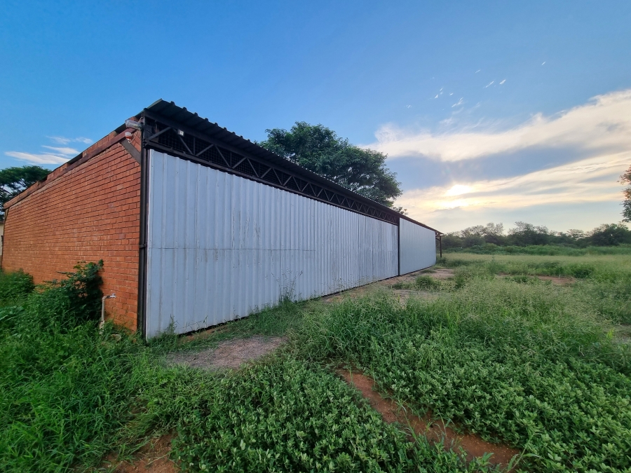 Commercial Property for Sale in Schylock A H North West